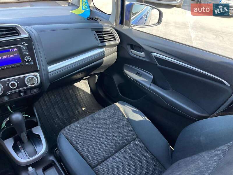 Хетчбек Honda Fit 2016 в Львові