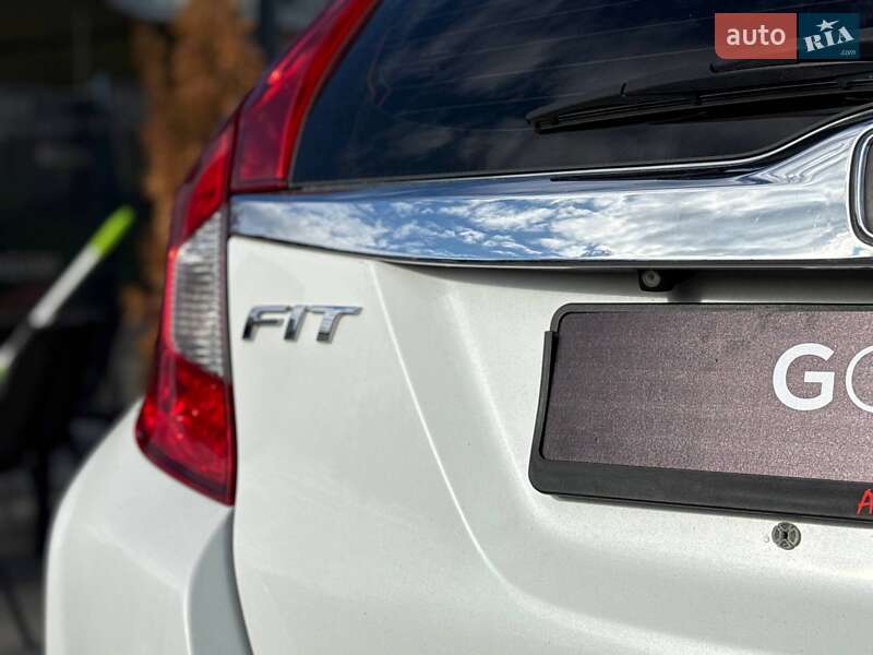 Хетчбек Honda Fit 2014 в Києві фото 8 Хетчбек Honda Fit 2014 в Києві