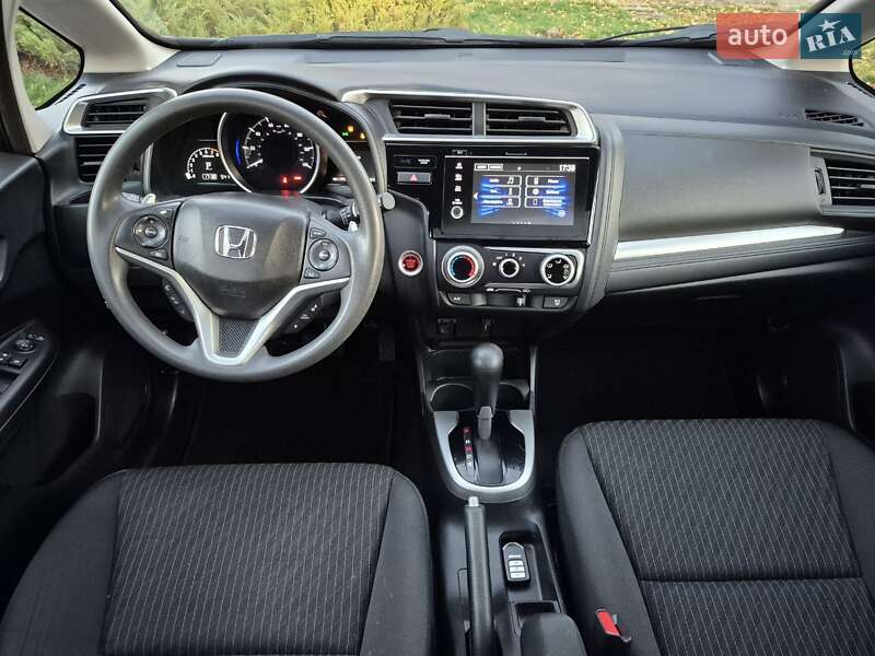 Хэтчбек Honda Fit 2017 в Черкассах фото 16 Хэтчбек Honda Fit 2017 в Черкассах