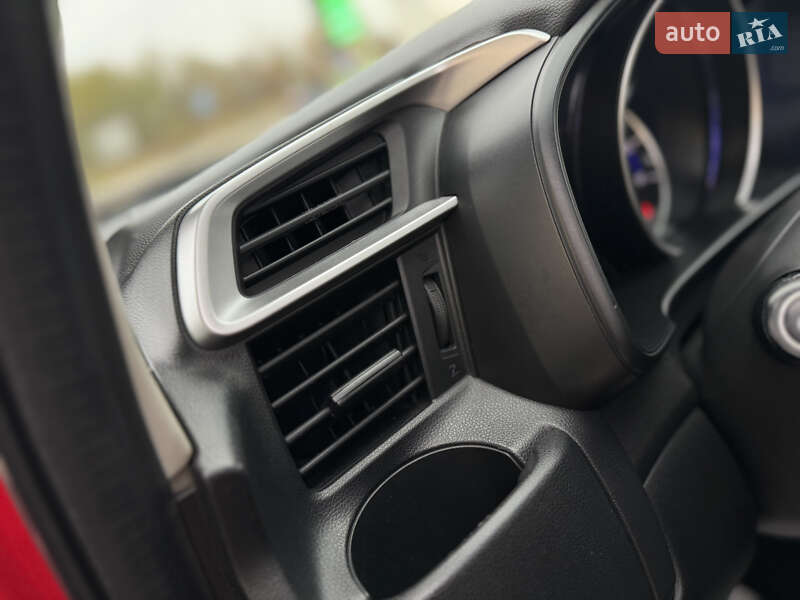 Хэтчбек Honda Fit 2017 в Дрогобыче