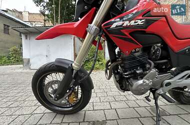 Мотоцикл Супермото (Motard) Honda FMX 650 2005 в 