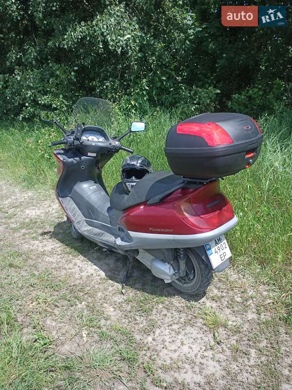 Макси-скутер Honda Foresight 250 2001 в Малине