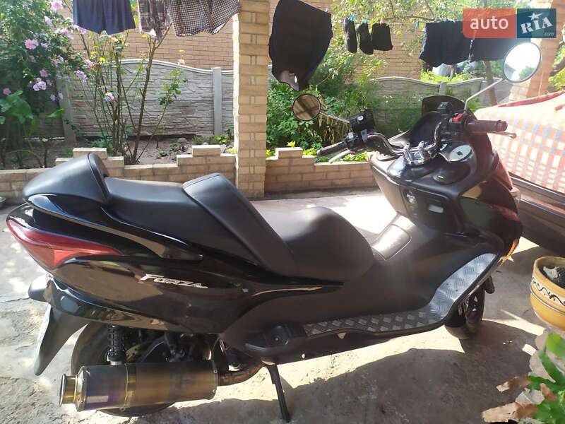 Макси-скутер Honda Forza 125 2007 в Каменском фото 2 Макси-скутер Honda Forza 125 2007 в Каменском