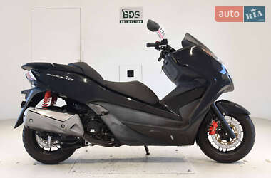 Максі-скутер Honda Forza 250 2013 в Сумах