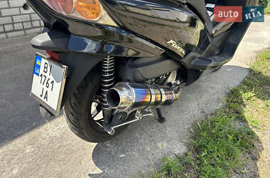 Макси-скутер Honda Forza 250 2011 в 