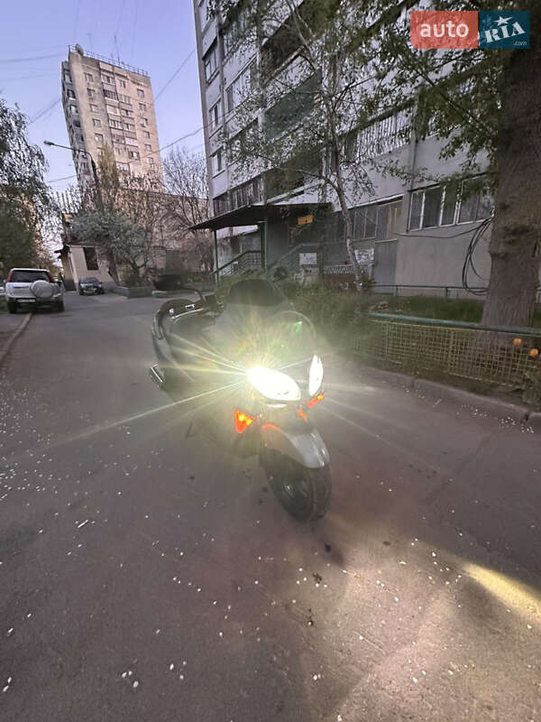 Максі-скутер Honda Forza 250 2008 в Одесі