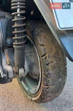Максі-скутер Honda Forza 250 2003 в 