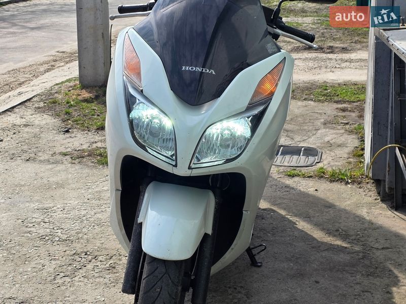 Honda Forza 250 2013