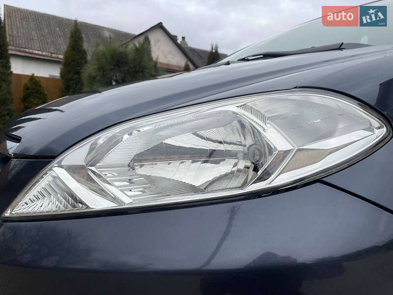 Микровэн Honda FR-V 2006 в Луцке