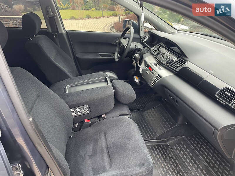 Микровэн Honda FR-V 2006 в Луцке