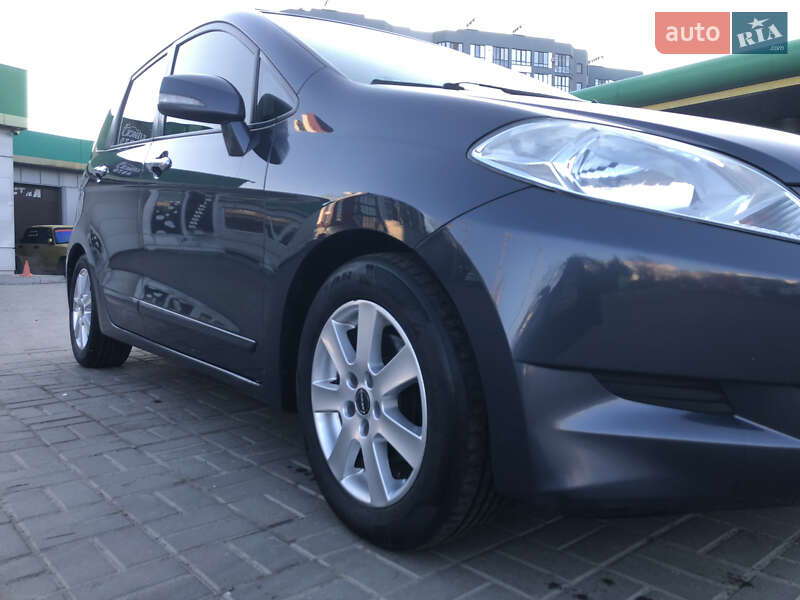 Микровэн Honda FR-V 2006 в Луцке