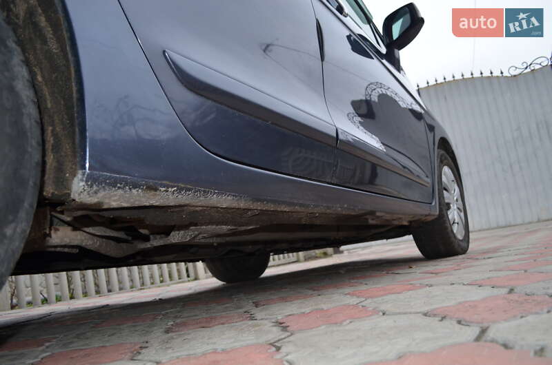 Микровэн Honda FR-V 2006 в Чернигове