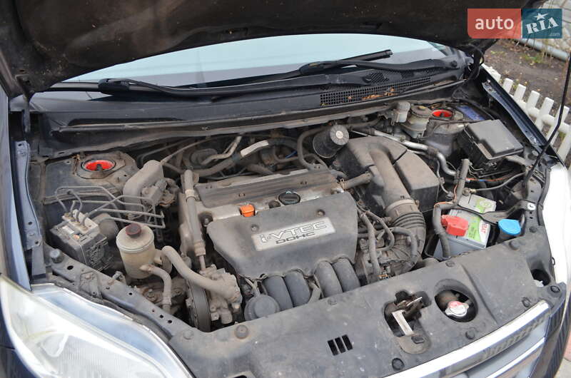 Микровэн Honda FR-V 2006 в Чернигове