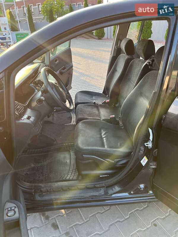 Мікровен Honda FR-V 2006 в Одесі фото 18 Мікровен Honda FR-V 2006 в Одесі