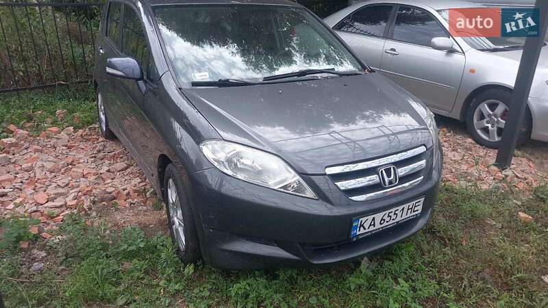 Honda FR-V 2006