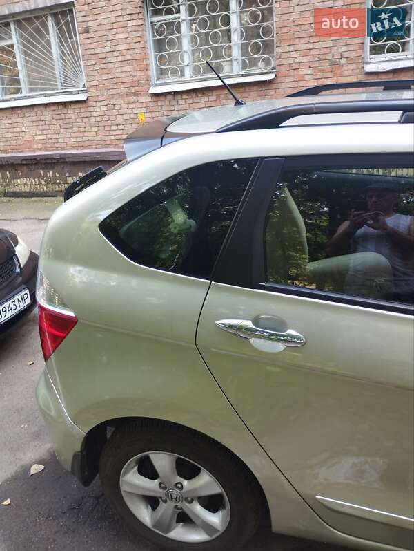 Микровэн Honda FR-V 2005 в Киеве фото 28 Микровэн Honda FR-V 2005 в Киеве