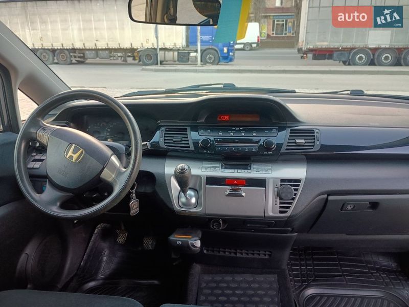 Микровэн Honda FR-V 2006 в Каменец-Подольском
