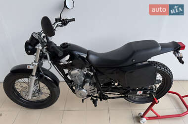 Скремблер Honda FTR 223 2013 в 
