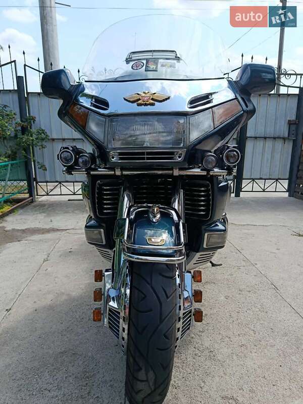 Мотоцикл Спорт-туризм Honda GL 1500 Gold Wing 1989 в Новых Санжарах