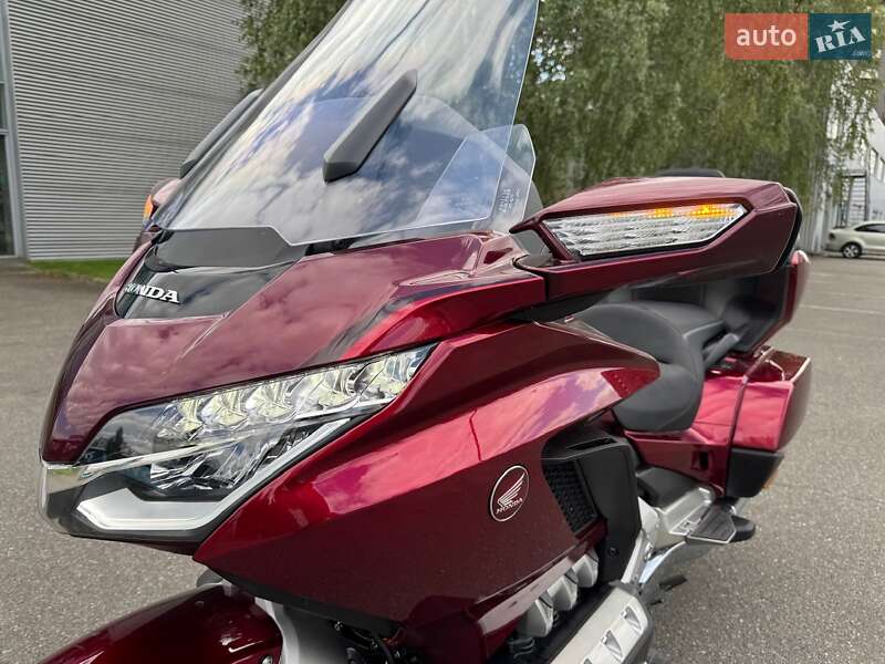 Мотоцикл Туризм Honda GL 1800 Gold Wing Tour 2024 в Киеве фото 2 Мотоцикл Туризм Honda GL 1800 Gold Wing Tour 2024 в Киеве
