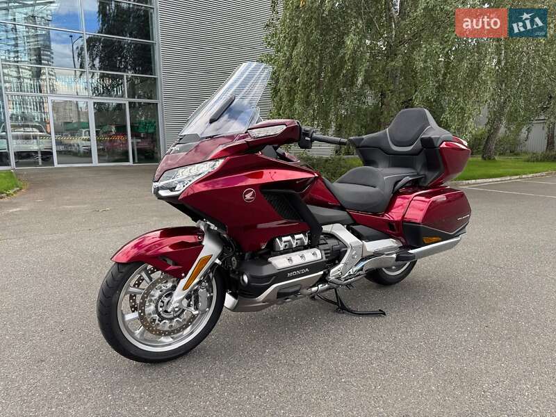 Мотоцикл Туризм Honda GL 1800 Gold Wing Tour 2024 в Киеве фото 21 Мотоцикл Туризм Honda GL 1800 Gold Wing Tour 2024 в Киеве