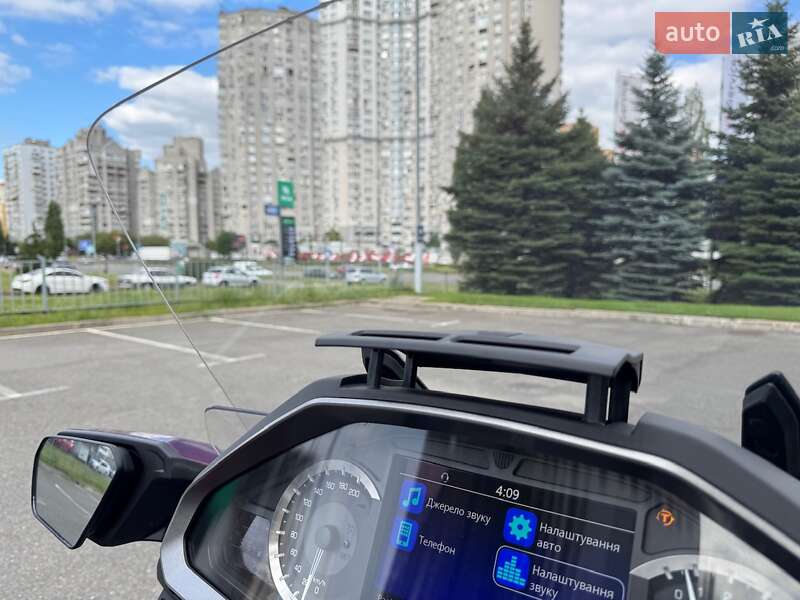Мотоцикл Туризм Honda GL 1800 Gold Wing Tour 2024 в Киеве фото 33 Мотоцикл Туризм Honda GL 1800 Gold Wing Tour 2024 в Киеве