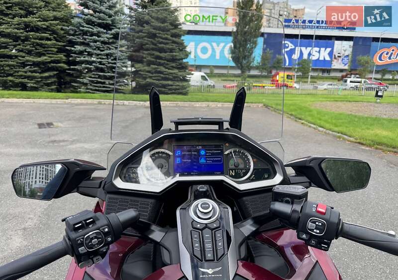 Мотоцикл Туризм Honda GL 1800 Gold Wing Tour 2024 в Киеве фото 35 Мотоцикл Туризм Honda GL 1800 Gold Wing Tour 2024 в Киеве