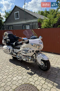 Мотоцикл Туризм Honda GL 1800 Gold Wing Tour 2009 в 