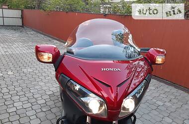 Мотоцикл Туризм Honda GL 1800 Gold Wing 2013 в Володимир-Волинському