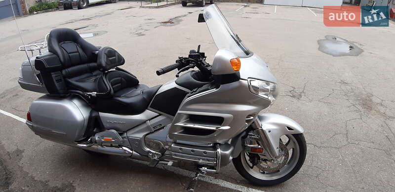 Honda GL 1800 Gold Wing 2008 Honda GL 1800 Gold Wing 2008