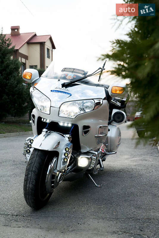 Honda GL 1800 Gold Wing 2010