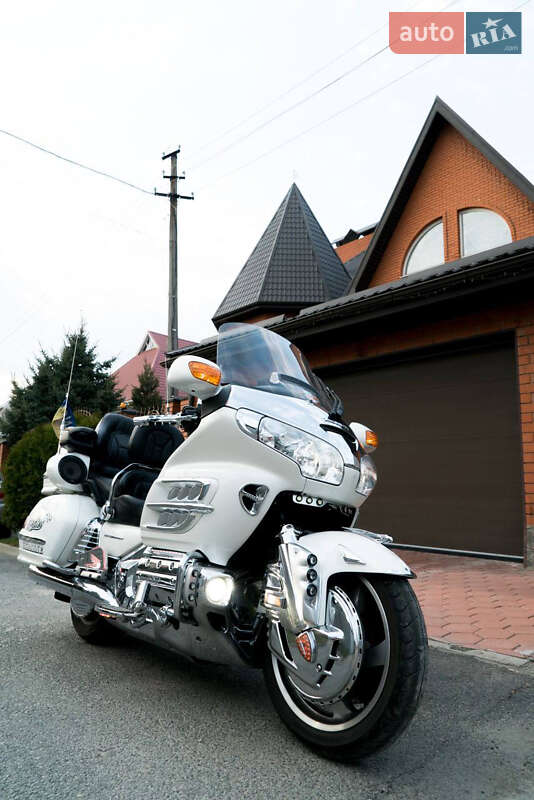 Мотоцикл Туризм Honda GL 1800 Gold Wing 2010 в Днепре фото 9 Мотоцикл Туризм Honda GL 1800 Gold Wing 2010 в Днепре