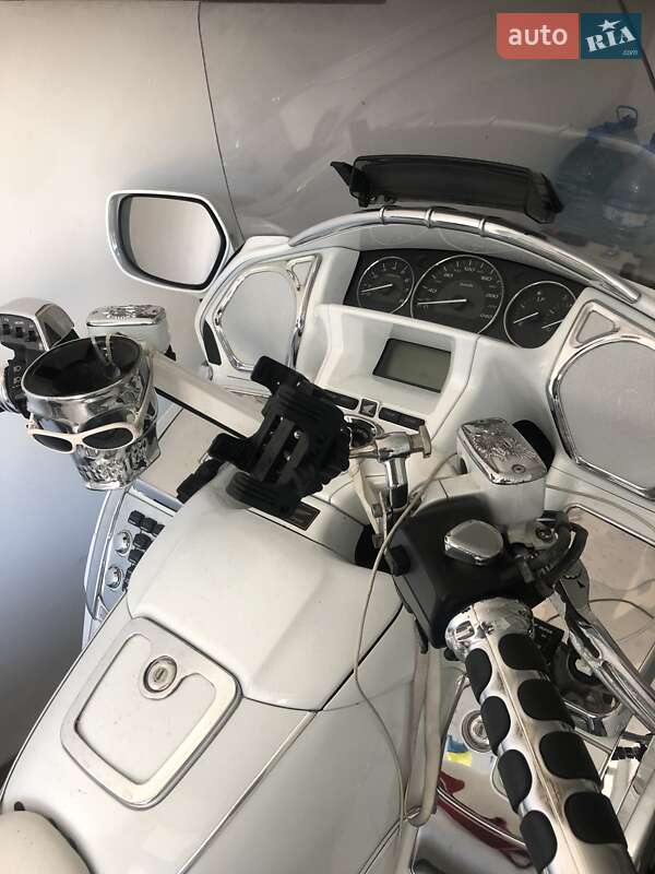 Мотоцикл Туризм Honda GL 1800 Gold Wing 2013 в Днепре