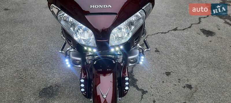 Мотоцикл Туризм Honda GL 1800 Gold Wing 2006 в Днепре