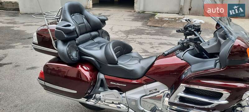 Мотоцикл Туризм Honda GL 1800 Gold Wing 2006 в Днепре