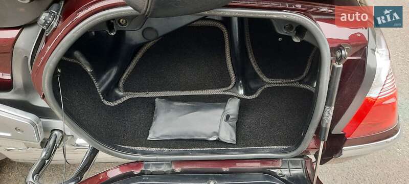 Мотоцикл Туризм Honda GL 1800 Gold Wing 2006 в Днепре