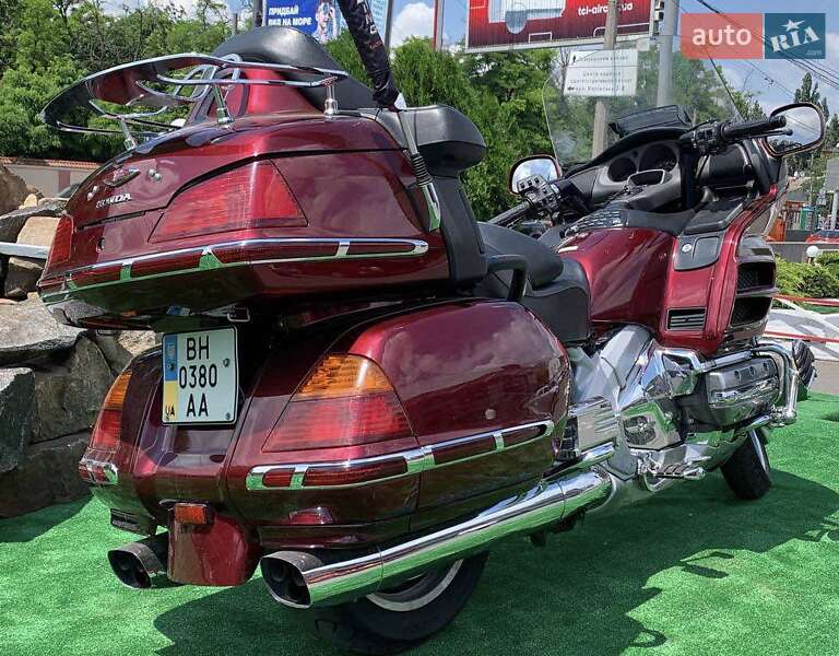 Мотоцикл Туризм Honda GL 1800 Gold Wing 2005 в 