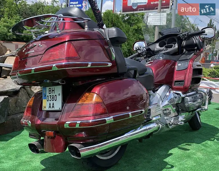 Мотоцикл Туризм Honda GL 1800 Gold Wing 2005 в 