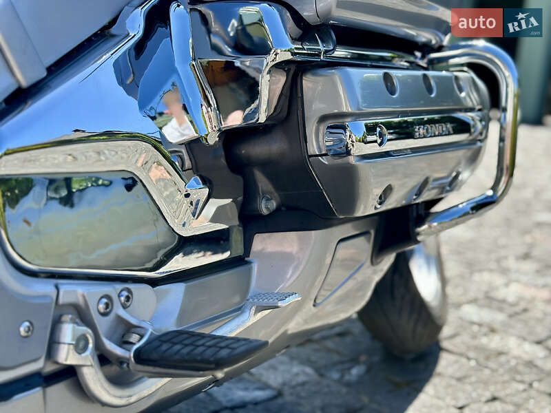 Мотоцикл Круізер Honda GL 1800 Gold Wing 2009 в Виноградові