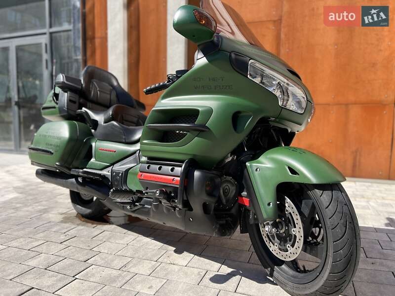 Мотоцикл Круизер Honda GL 1800 Gold Wing 2007 в 