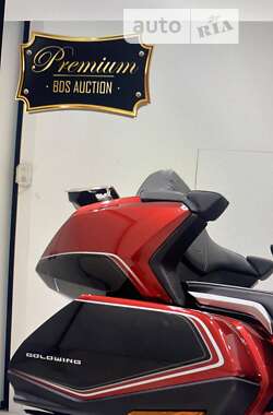 Мотоцикл Туризм Honda GL 1800 Gold Wing 2019 в 