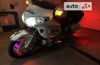Мотоцикл Круизер Honda GL 1800 Gold Wing 2010 в 