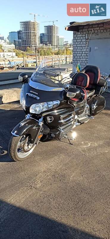 Мотоцикл Круизер Honda GL 1800 Gold Wing 2007 в Киеве