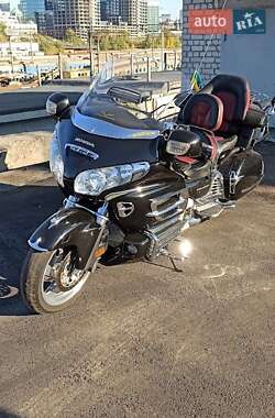 Мотоцикл Круизер Honda GL 1800 Gold Wing 2007 в 