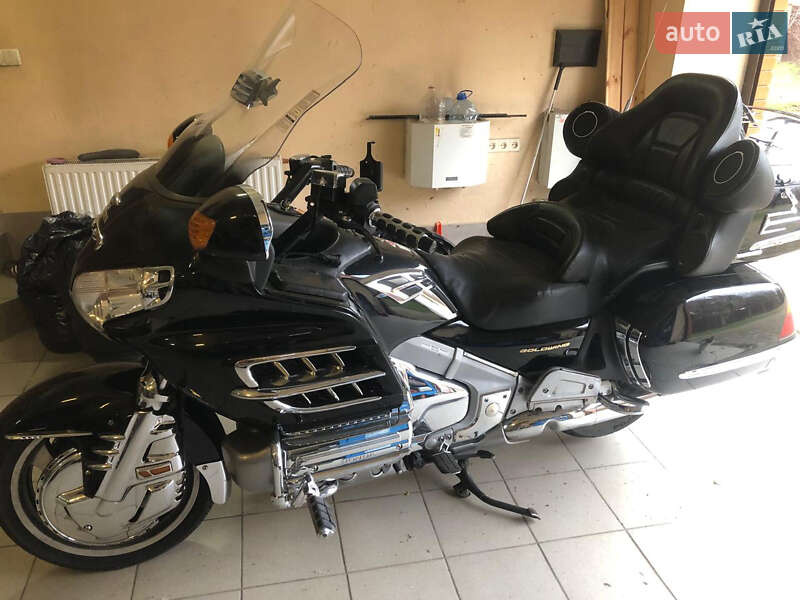 Мотоцикл Круизер Honda GL 1800 Gold Wing 2004 в Броварах