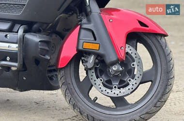 Мотоцикл Туризм Honda GL 1800 Gold Wing 2013 в 