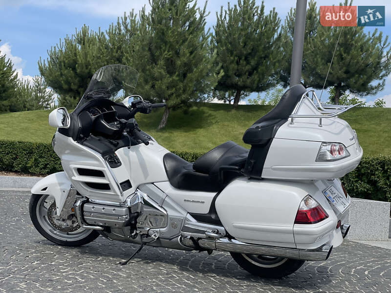 Мотоцикл Круизер Honda GL 1800 Gold Wing 2009 в Днепре