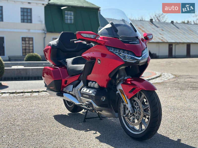 Мотоцикл Круизер Honda GL 1800 Gold Wing 2021 в 