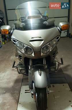 Мотоцикл Туризм Honda GL 1800 Gold Wing 2004 в Черкассах