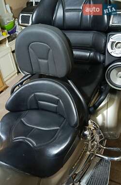 Мотоцикл Туризм Honda GL 1800 Gold Wing 2004 в 